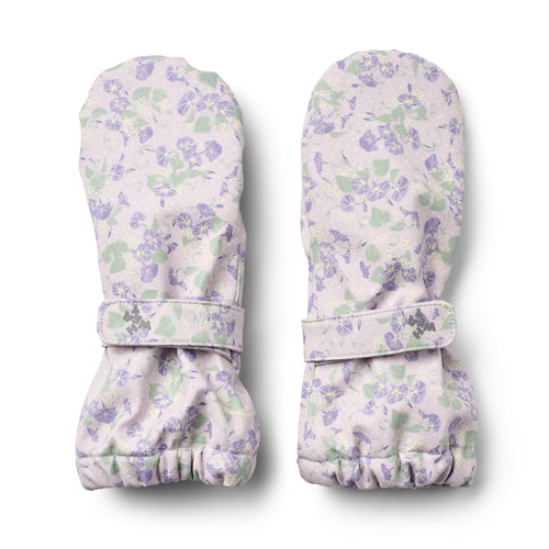 Rain Mittens Rily lilac petunias