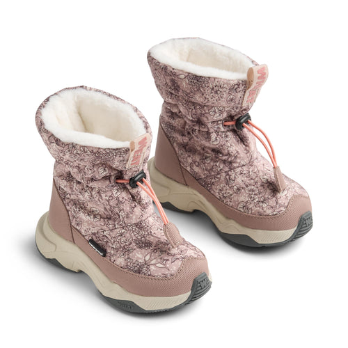 Winterboot Esme — rose winter flowers